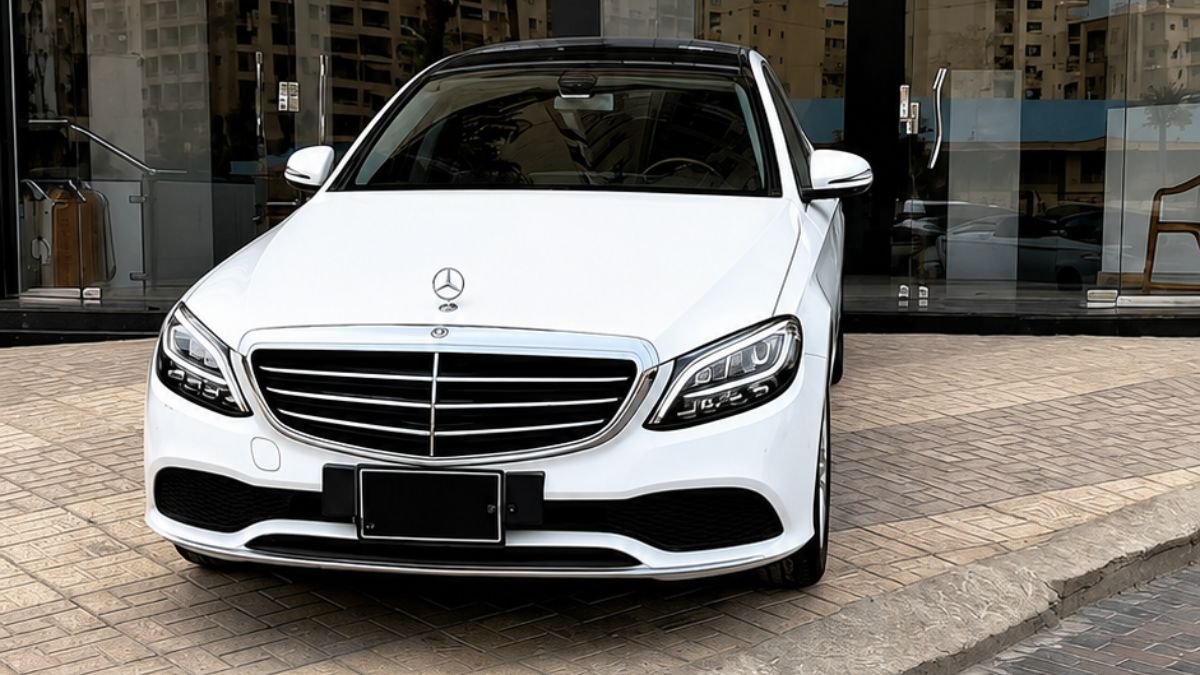 mercedes-c180-case-study-home-page-poster